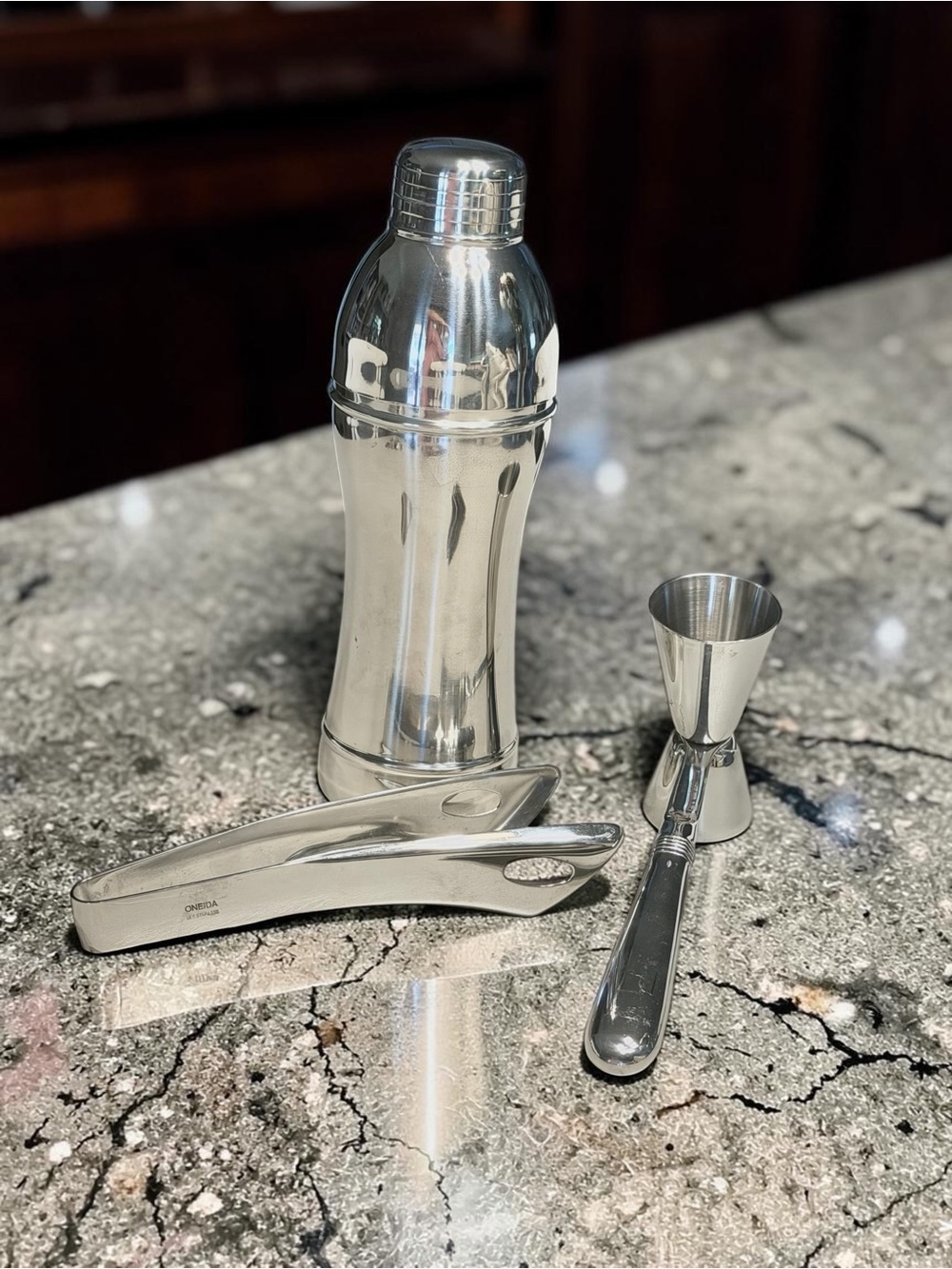 Stainless Steel Oneida Cocktail Shaker Set - Silver